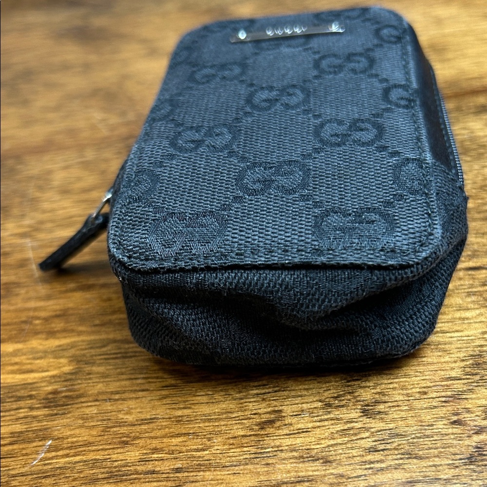 Gucci Authentic Case - Picture 9 of 16